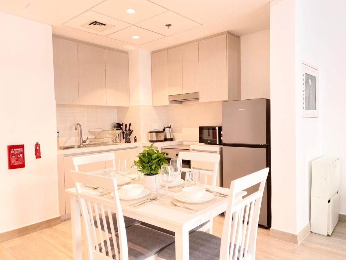Yas Island 1br Balcony Near Sea World,etihad Arena *