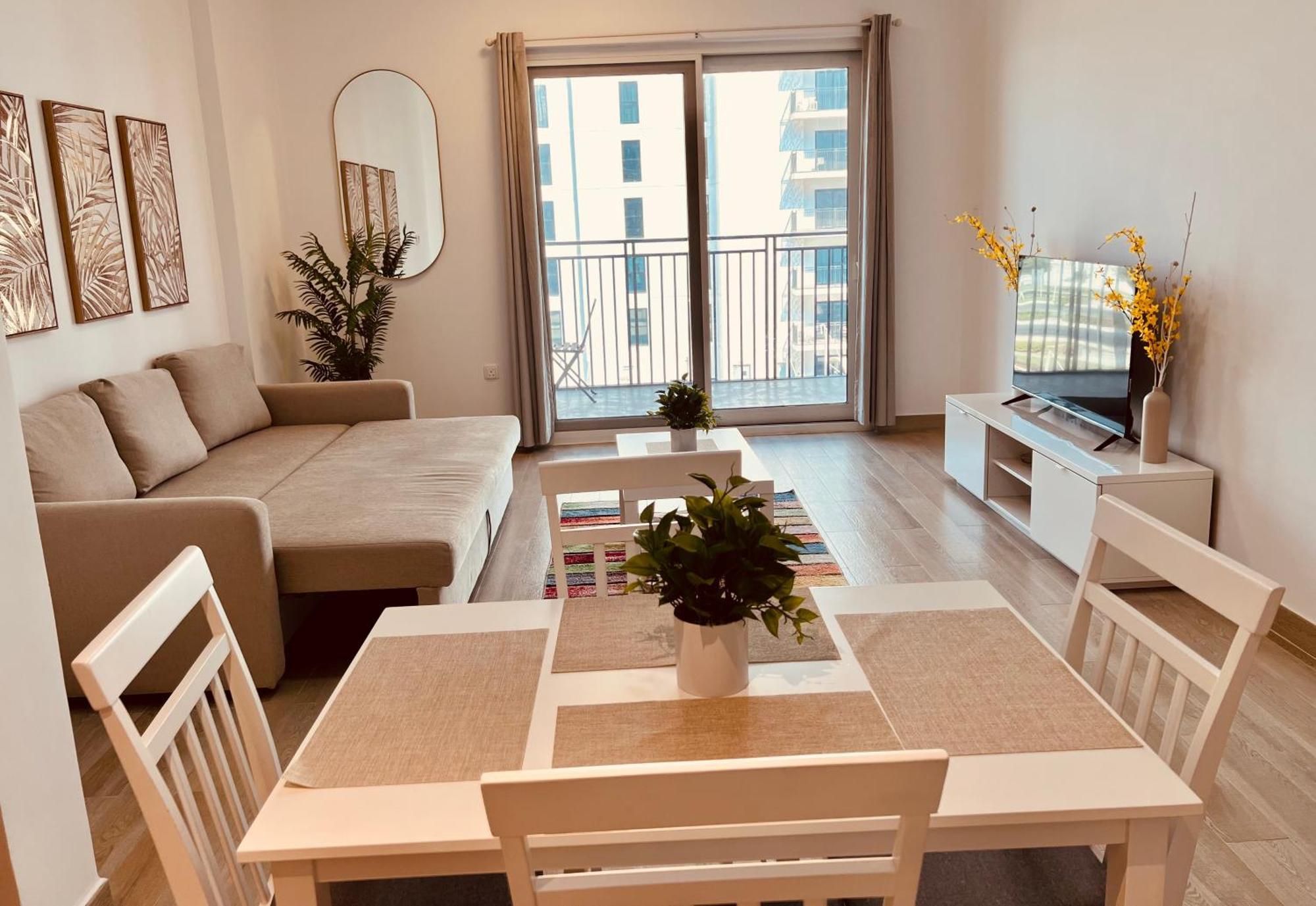 Apartment Yas Island 1br Balcony Near Sea World,etihad Arena Abu Dhabi