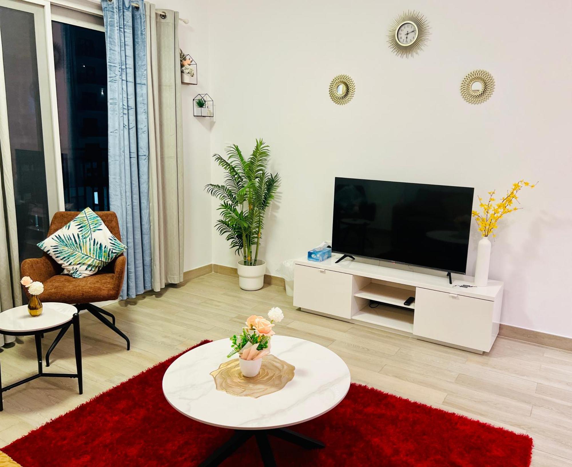 Yas Island 1br Balcony Near Sea World,etihad Arena *